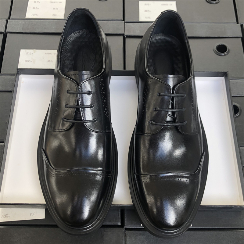 New Leather Shoes for Men, Business Formal Wear, Genuine Leather, Breathable, Casual Men's Suit Work Shoes, Groom's Wedding Shoes, High-End New Leather Shoes for Men, Business Formal Wear, Genuine Leather, Breathable, Casual Men's Suit Work Shoes, Groom's Wedding Shoes, High-End