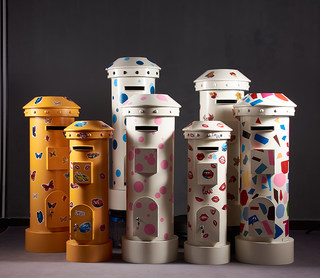 Vintage Wrought Iron British-Style Creative Colorful Graffiti Decorative Mailbox Postbox Letter Box Ornament Photography Prop Model