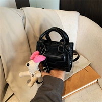 Черная подвеска