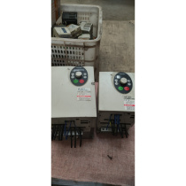 Inquiry before bidding: Toshiba inverter 380V 1 5KW VFS11-4015PL-WN(R5) actual picture