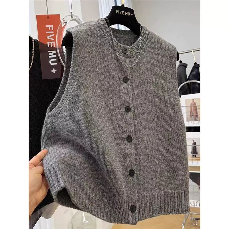 European Style 100% Wool Women's Vest 2026 Autumn and Winter Round Neck Gray Sweater Vest Knit Cardigan Layering European Style 100% Wool Women's Vest 2026 Autumn and Winter Round Neck Gray Sweater Vest Knit Cardigan Layering