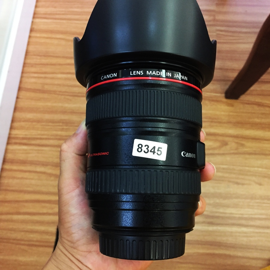 Ống kính Canon Canon 24-105 đã qua sử dụng EF24-105mm f4 IS USM1 thế hệ 2 khung hình đầy đủ