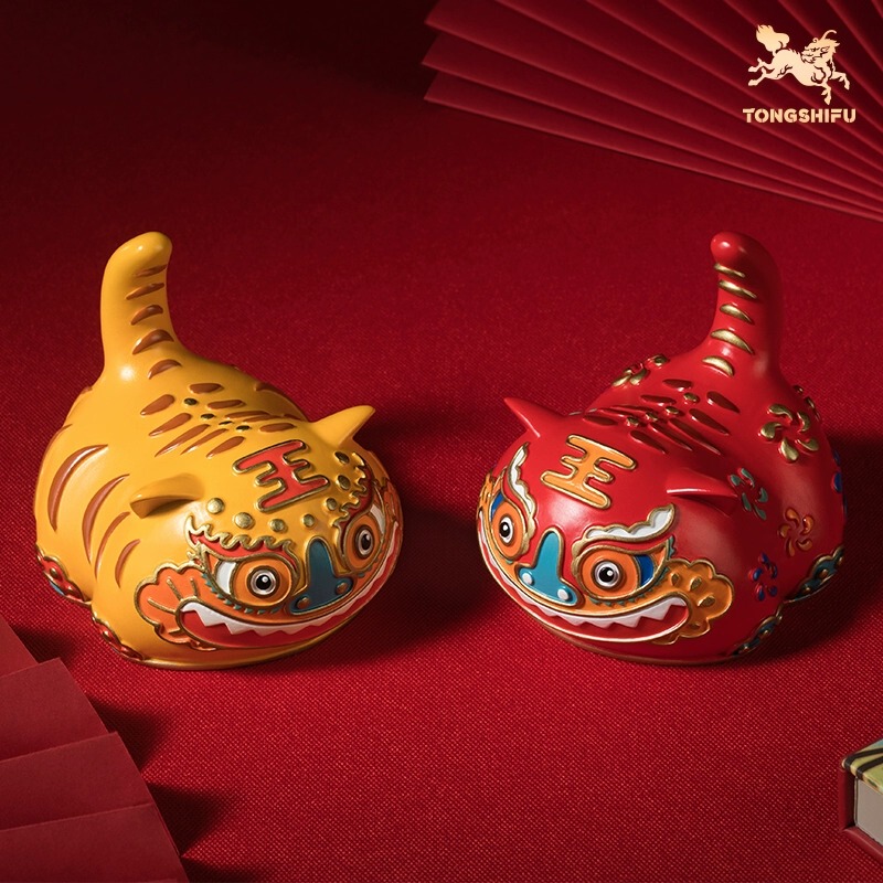 Copper Craftsman's Memory of the Cloth Tiger, Copper Tiger Ornament for Living Room Tabletop, Home New Year Decoration Crafts