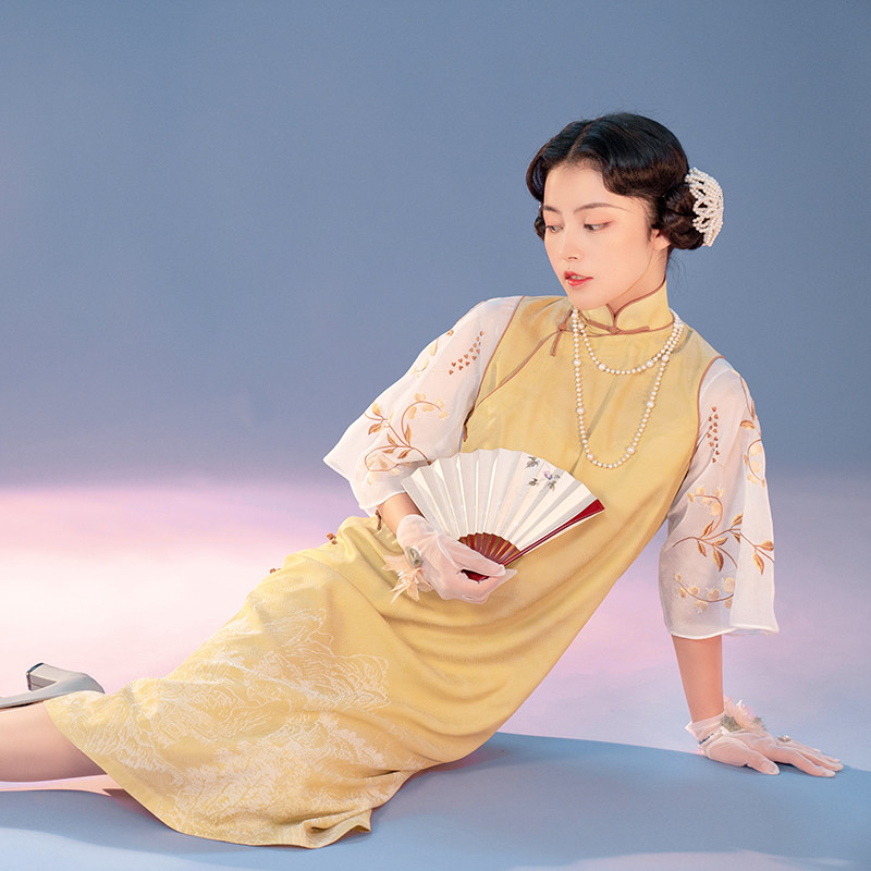 April Chronicle retro Republic of China style embroidered fake two-piece stand-up collar tunic 2021 summer new top women's wash summer