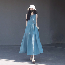 Blue sleeveless dress for women summer 2024 new style unique and chic French first love gentle style vest skirt
