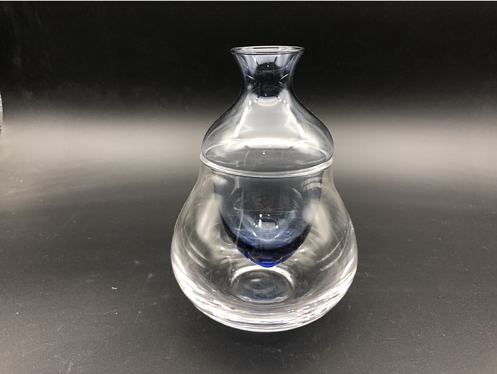 Japanese glass wine ice maker household wine jug bottle white wine dispenser Japanese curling bottle clear hip jug Japanese food tableware