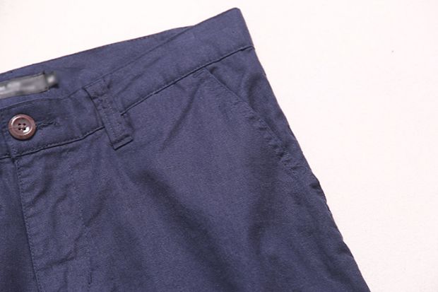 Giải phóng mặt bằng quần áo mùa hè nam mới Nhật Bản cotton thẳng và lanh Quần short nam giản dị năm quần quan kaki nam