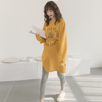 Pregnant women sweater autumn long cotton long sleeve loose cartoon top 2021 new T-shirt spring and autumn maternity