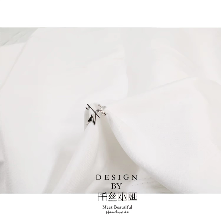 Chữ ký Zhu Yilong vòng tay vòng cổ vòng chân với các gối tùy chỉnh xung quanh cấp phép móc khóa poster thị trấn linh hồn - Vòng chân vòng chân nữ đẹp