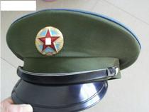 Old 85 flight attendant big-brimmed hats from the 1980s are rarely collected. 85 civil aviation pilot sky-blue line-threaded big caps