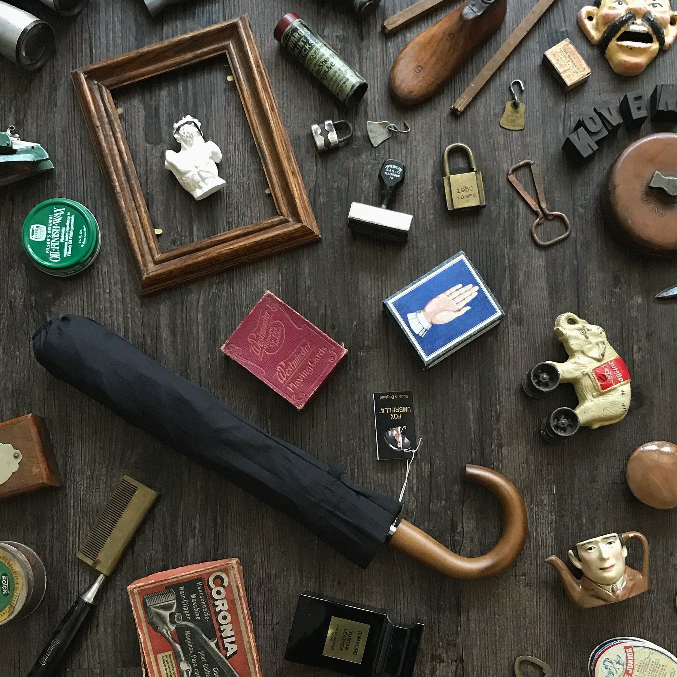 Spot Fox Umbrella British handmade black rain cloth with brown wooden umbrella handle folding umbrella