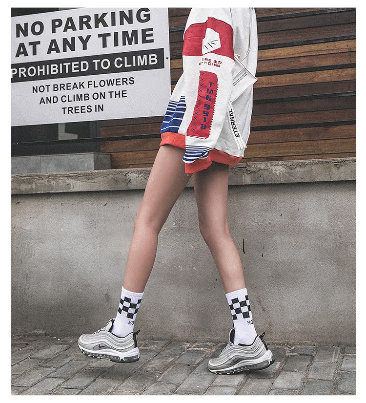 Phong cách Harajuku rô vớ vớ cổng gió ván trượt vớ phiên bản Hàn Quốc của vớ thể thao ulzzang vớ nam và nữ - Vớ sợi tre tất trắng