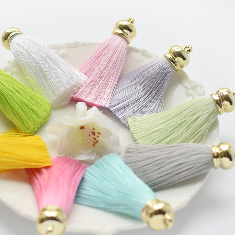 Qian Ying Korea Ice Silk Tassel imitation metal cap DIY accessories Key ring pendant pendant Chinese knot tassel spike