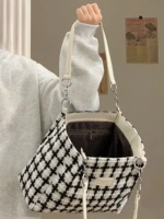 Вместительная и большая сумка через плечо, сумка на одно плечо, Южная Корея, 2023, в стиле Шанель