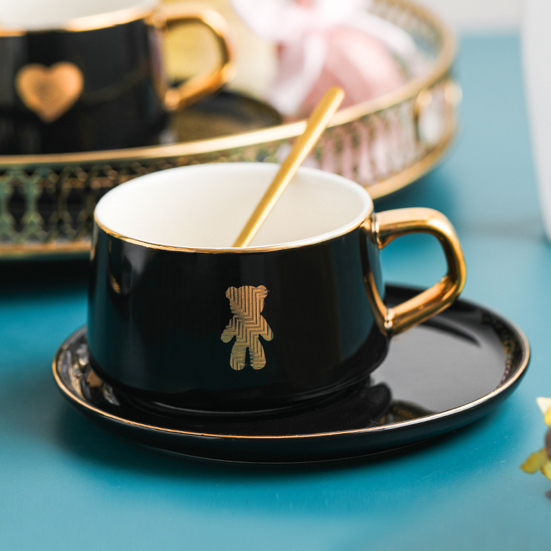 Delicate coffee cups and saucers British key-2 luxury European web celebrity stirring cup tea cup household ceramic cup