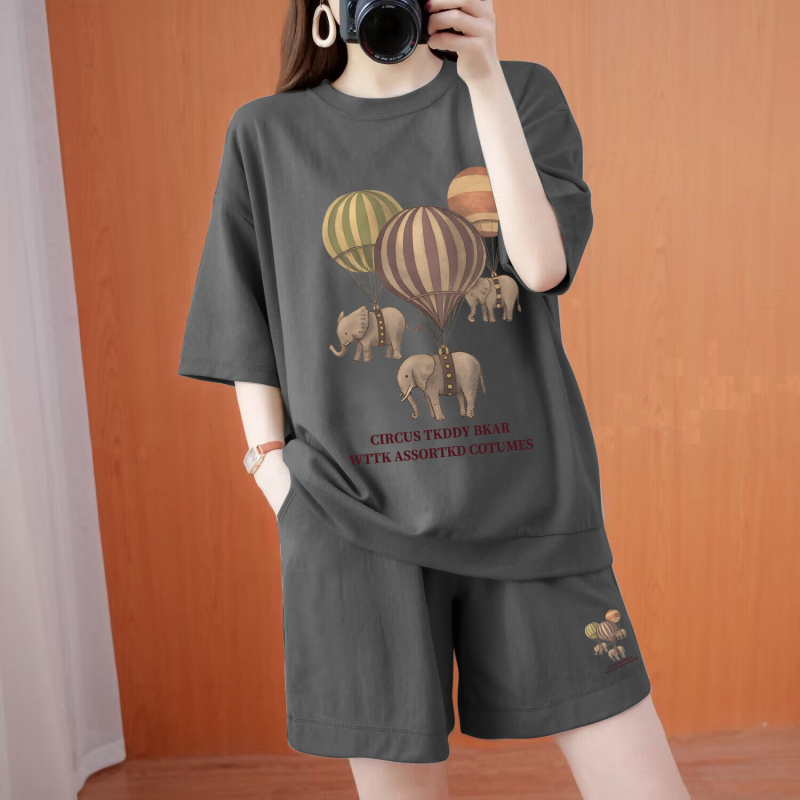 Fat mm Loose Casual Pure Cotton Sports Suit for Women Summer 2026 New Plus Size Women's Short-Sleeved Shorts Two-Piece Set