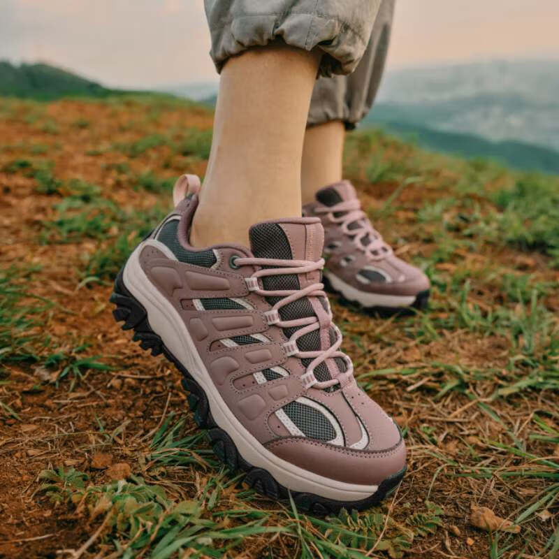 Skechers Wake Mountain | Unisex Outdoor Shoes for Hiking, Mountaineering, and Travel, with Cushioning and Comfort, Sports Shoes 180185C.