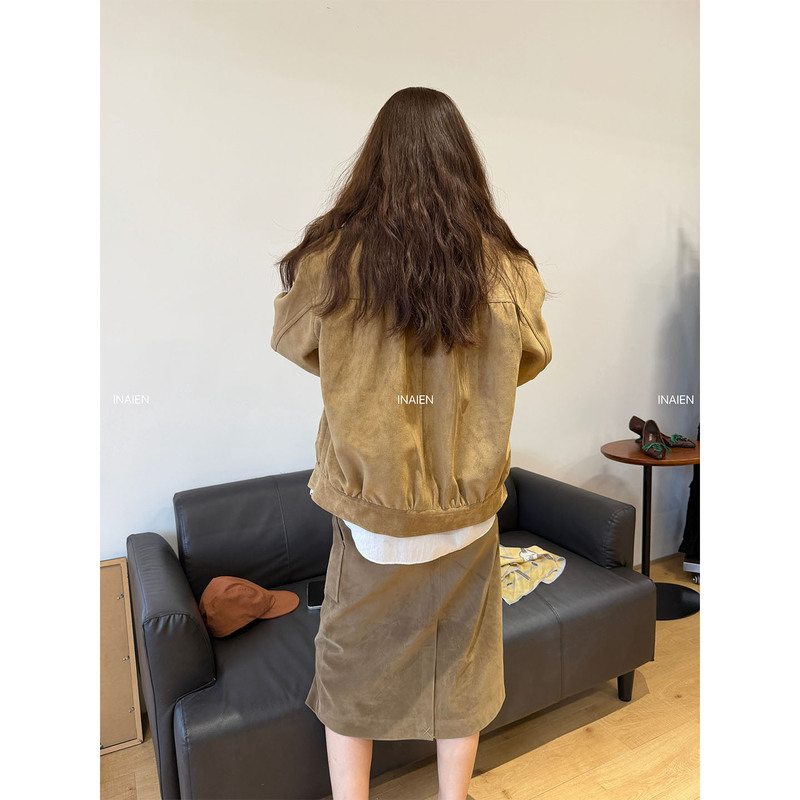 Inaien Xiaoxiao's "Sahara Desert" Small Lapel Retro Suede Jacket Short Coat Inaien Xiaoxiao's "Sahara Desert" Small Lapel Retro Suede Jacket Short Coat