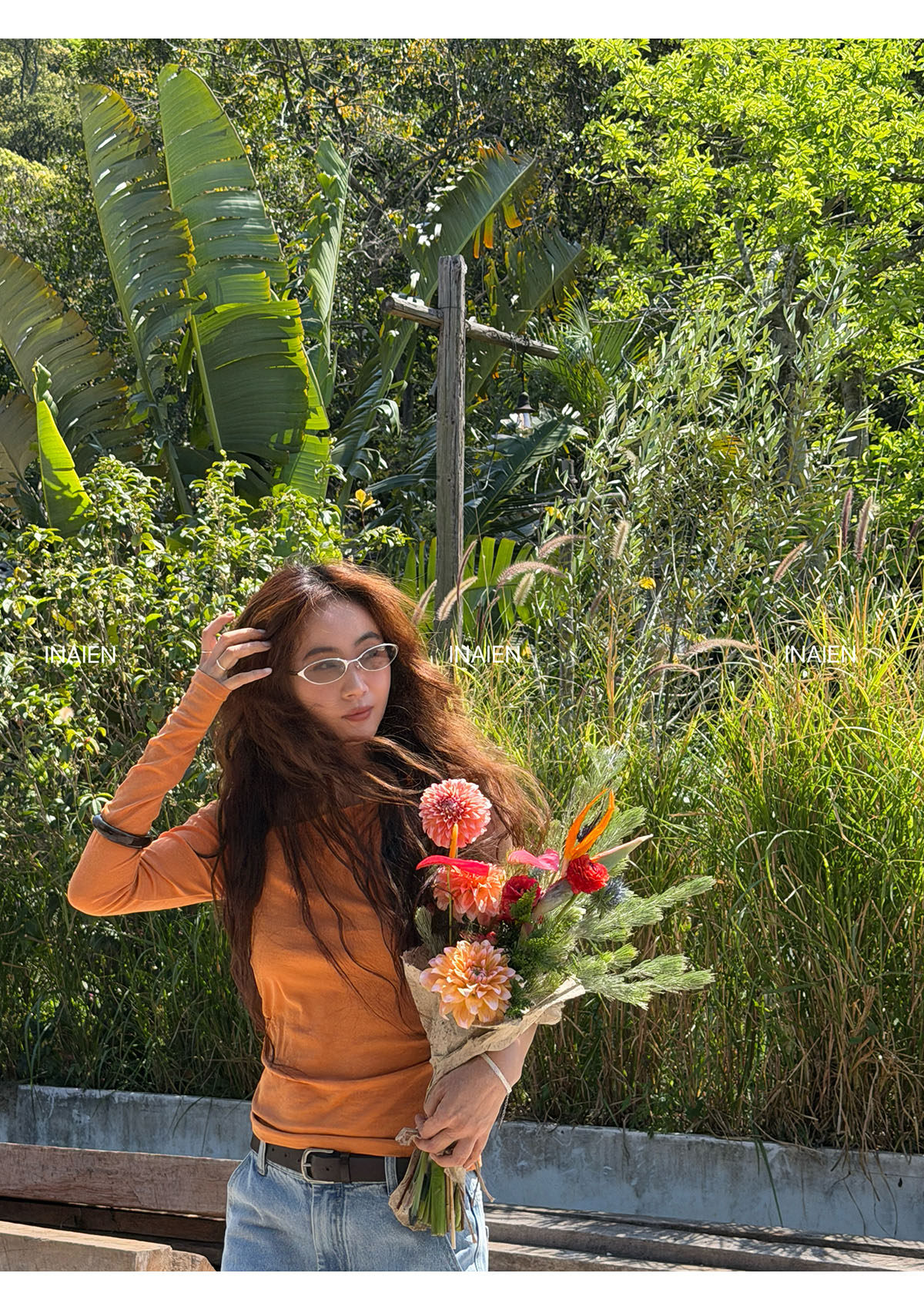 INAIEN笑笑家 стильные универсальные джинсы клеш с эффектом стирки