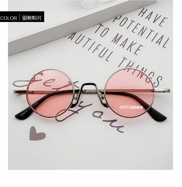Kính râm nhỏ gọng tròn retro retro nam và nữ mô hình phim thủy tinh màu trong suốt kính màu đỏ kính râm cá tính kính áp tròng cận