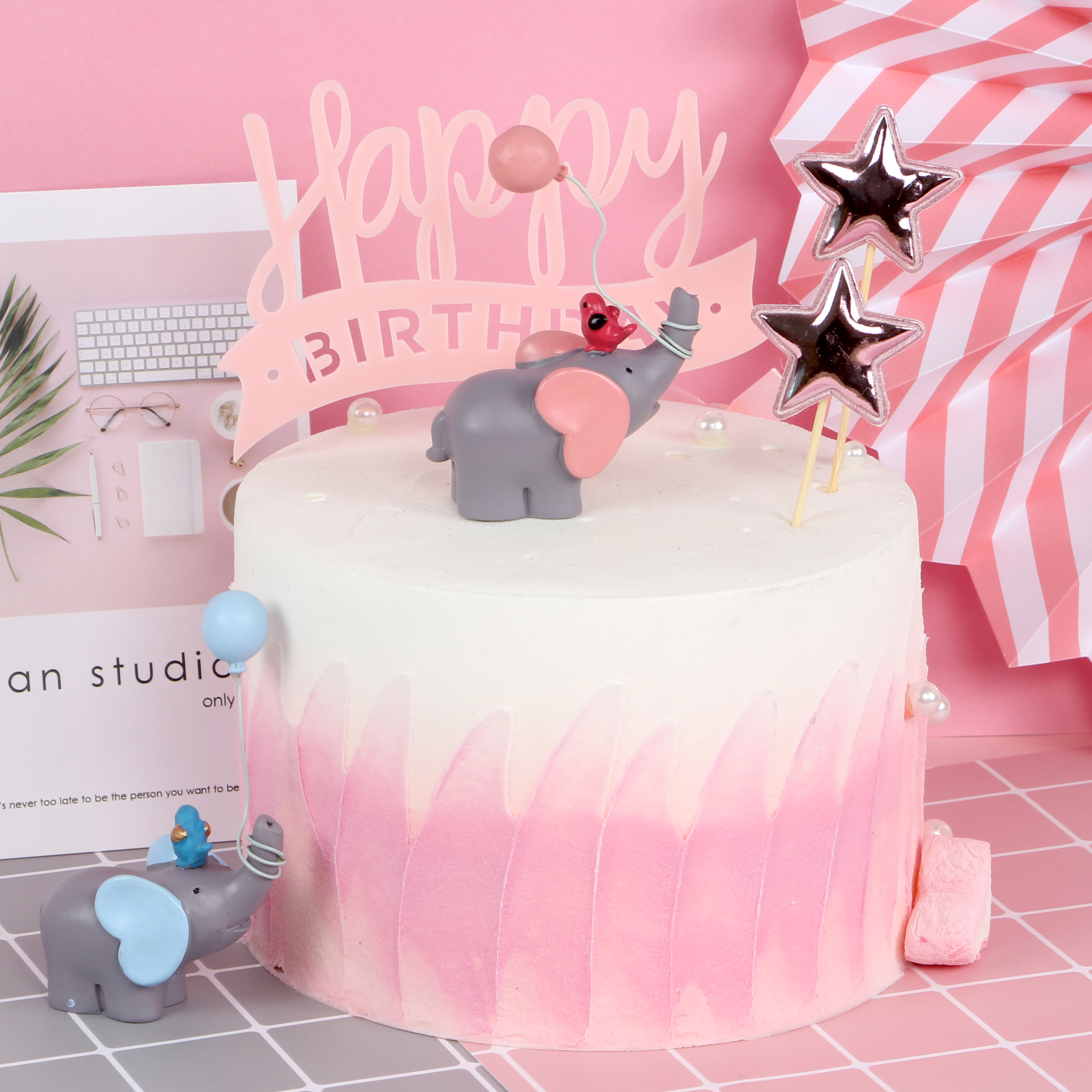 Baking Cake Swing Piece Cute Balloon Elephant Soft Pottery Decoration Doll Small Elephant Baby Birthday Party Dress Up