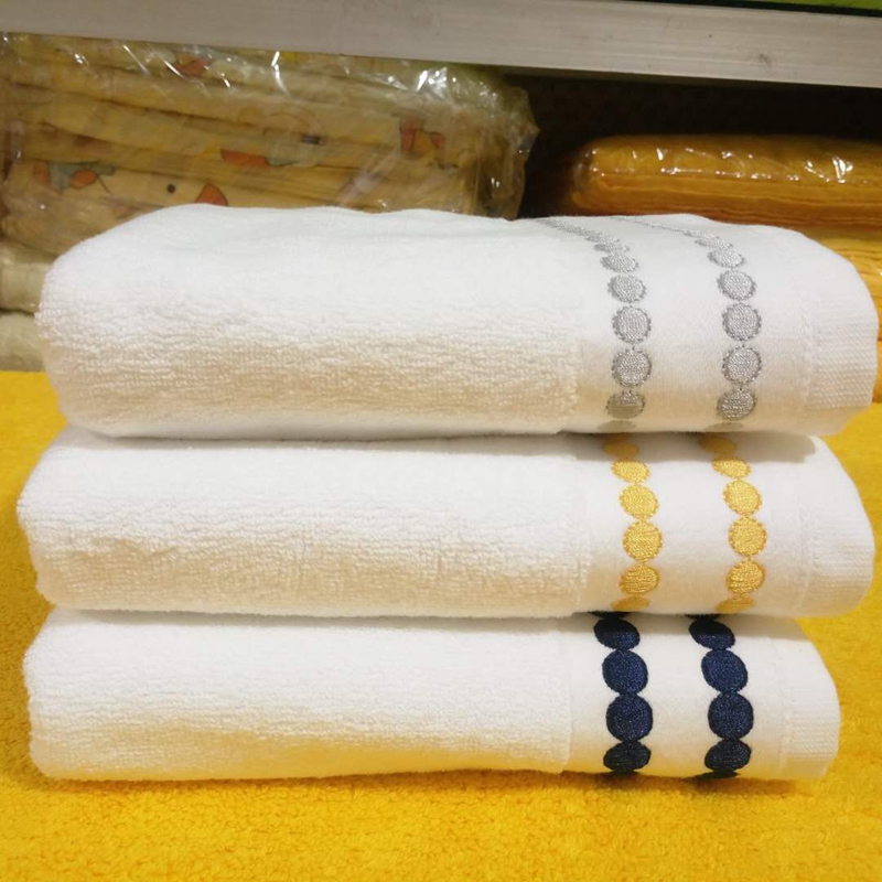 Cotton để tăng độ dày phong cách châu Âu Khăn gối lớn Khăn bông mềm thấm nước nhỏ 30 nhân dân tệ 2 vỏ gối nằm