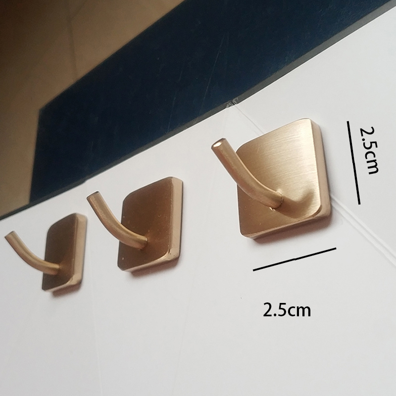 Small, Cute, Long-Shaped Brass Hook, Metal Single Hook for Hanging Keys at the Entrance, Behind the Door, or on the Wall