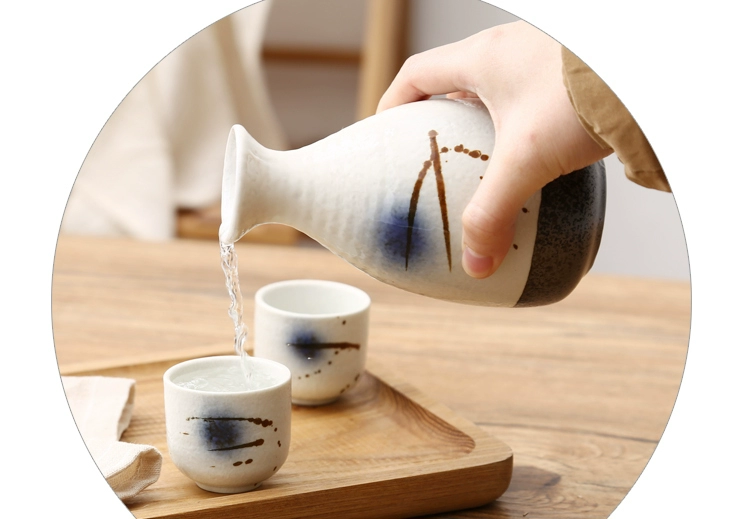 Rượu sake hộ gia đình được vẽ bằng tay màu gạch men rượu vang nhỏ hầm rượu vang tách ly rượu vang trắng thủy tinh phong cách Nhật Bản rượu shochu - Rượu vang