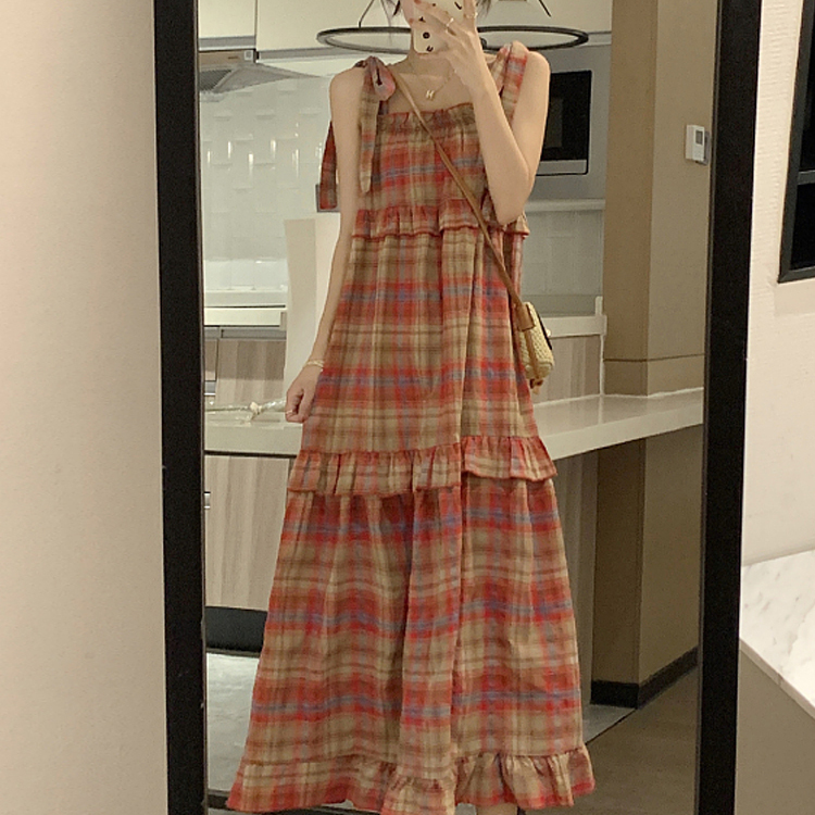 French Retro High-End Plaid Dress for Women, New Summer Style, Plus Size, Slimming, Loose, Tiered Spaghetti Strap Long Dress
