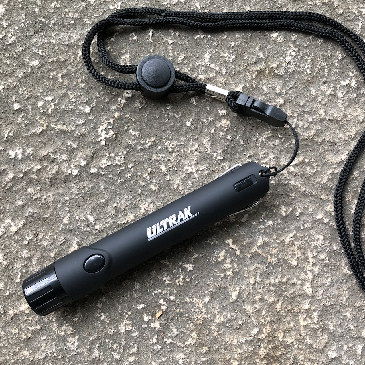 Electronic whistle referee basketball game school high decibel whistle outdoor pigeon training traffic command small light