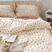 (rich mountain strawberry) full cotton double layer gauze four pieces of small cherry lotus leaf lace with quilt cover naked sleeping pure cotton linen