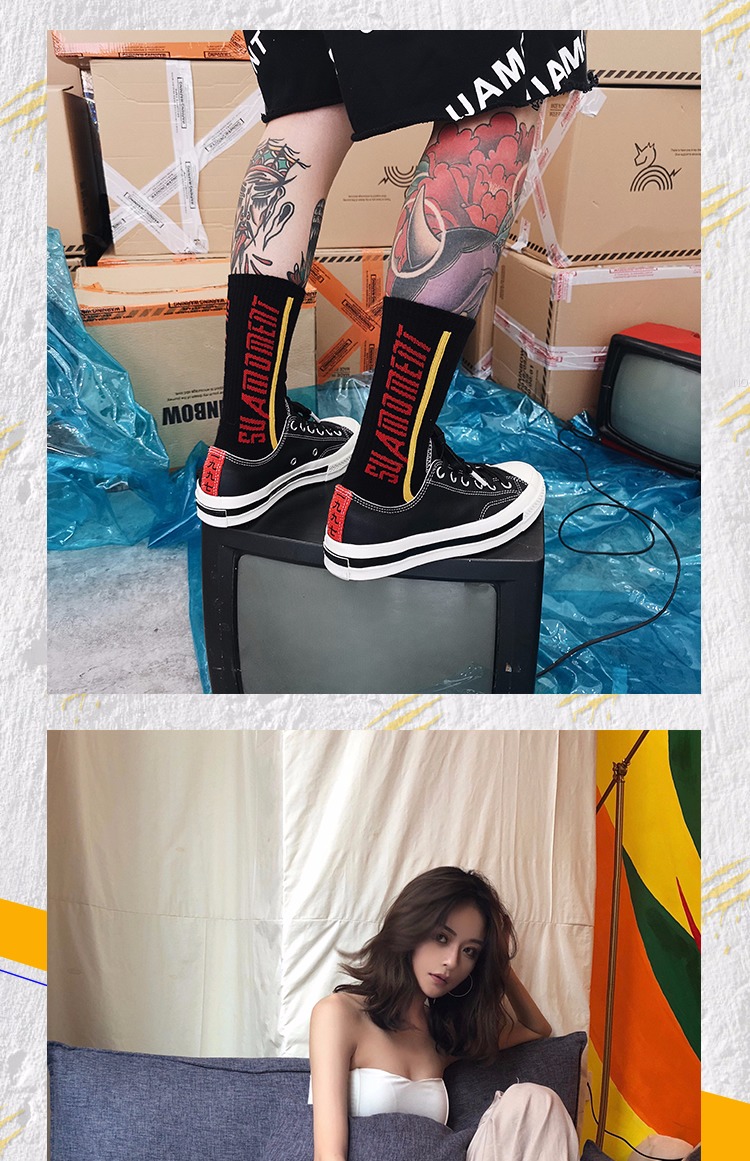 Chữ SUAMOMENT LOGO nam và nữ vớ đường phố châu Âu và Mỹ in hip hop thủy triều thương hiệu vớ bóng rổ trong vớ vớ cổ cao