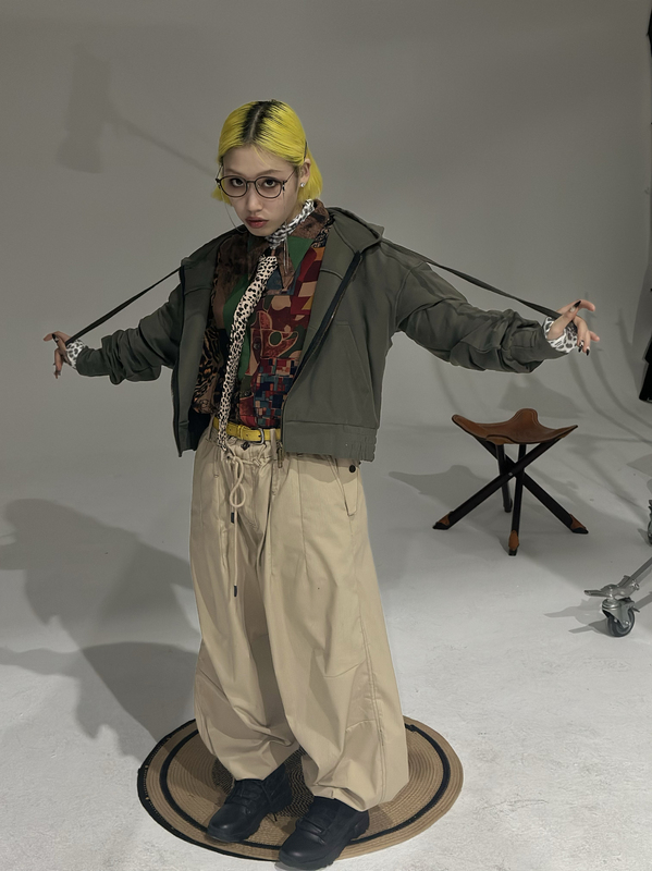 Three-Color Double-Pleated Reverse Pocket Oversized Paratrooper Pants Dance Pants Street Dance Unisex Hillih