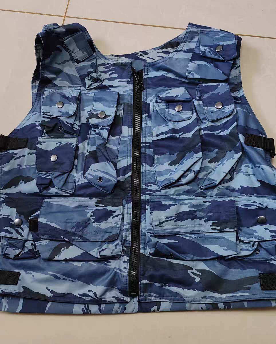 復古太空人史努比迷彩軍事夾克虎紋迷彩‐ Mercari 日本最大二手網購平台, image size:964x1200