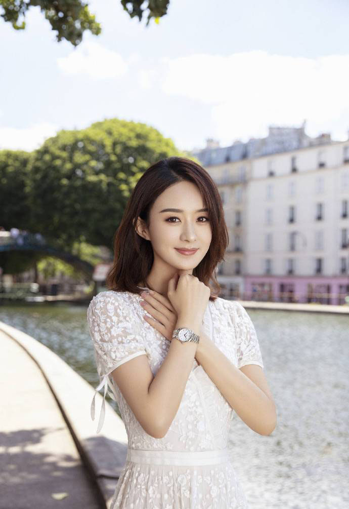 赵丽颖时尚纱裙性感写真图片 (1).jpg