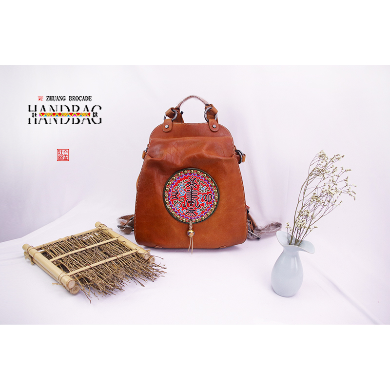 Golden Zhuang Jin 2021 Quality Guangxi ethnic wind pure handmade horsetail embroidered leather double shoulder bag large capacity Non-suicide brown