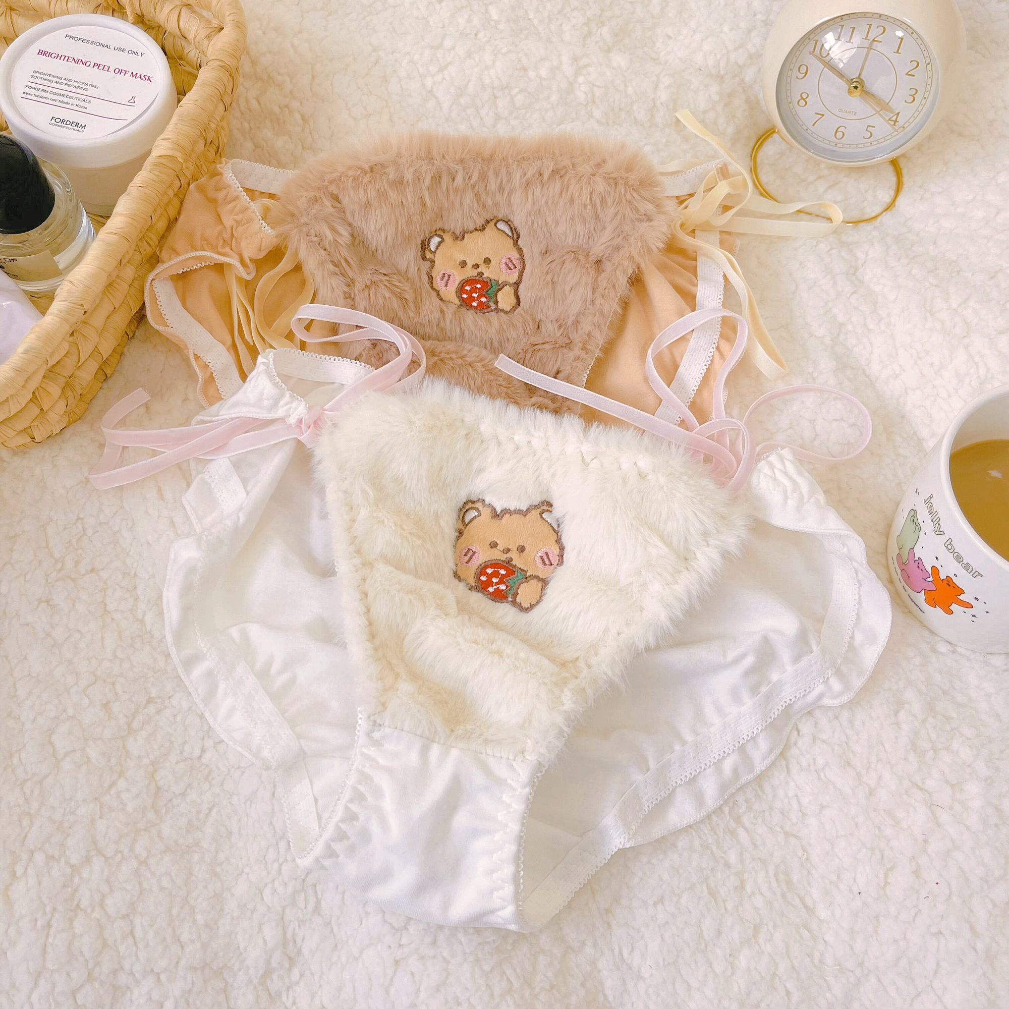 Underwear women's cute plush bear print girls briefs low waist sexy lace-up ladies bottoms winter new