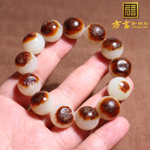 Hot dialect Hetian jade Xinjiang Yulong River with red skin white jade seed material card 16mm round bead bracelet O8