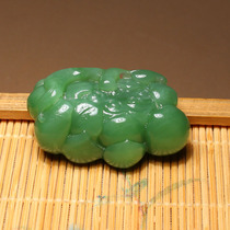 Crazy dialect Hetian jade treasure Russian old pit material Yang green jasper exquisite lotus pendant pendant N3