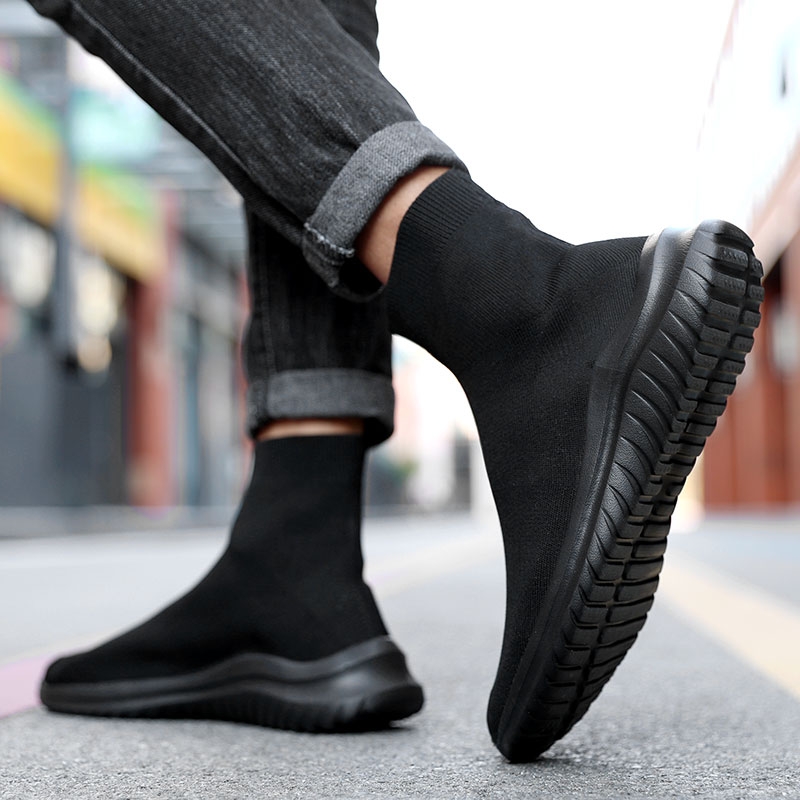 High Cylinder Board Shoes 2022 Spring New Net Face Men's Shoes Black Bottom Middle Cylinder Sails Shoes Lovers Women Sleeves Socks Shoes