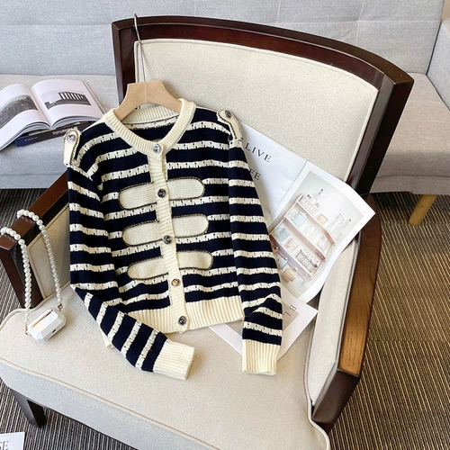 Кардиган, весенняя дизайнерская куртка, французский стиль, в британском стиле, 2023, тренд сезона, в западном стиле