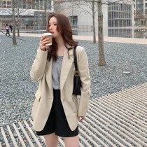 Foreign style small suit jacket female design sense niche 2021 new spring and autumn Korean version of explosive high-grade sense fried street suit