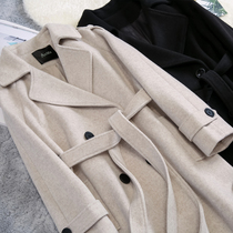 Oatmeal color woolen coat women winter senior sense Hepburn style 2021 new long temperament thickened woolen jacket