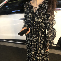 Ouyang Nana with floral long sleeve dress female 2021 Spring and Autumn new waist thin temperament base long skirt