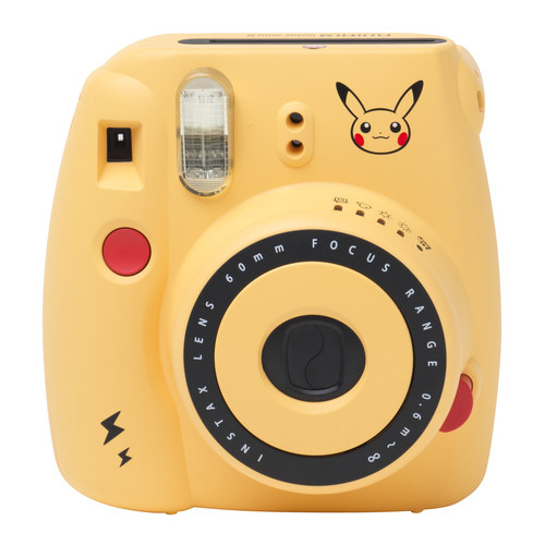 Fujiifilm-Pikachu Instax mini 8 pikachu limited edition pat on the face