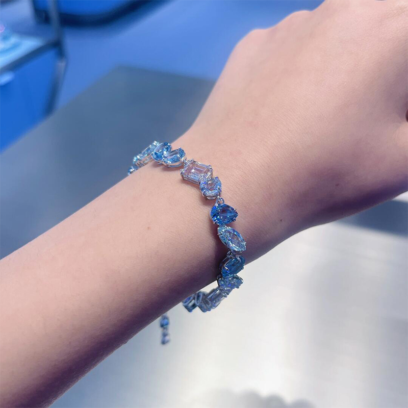 Swarovski Gema Dopamine Blue Candy Crystal Outfit Design Couple Bracelet 5666018