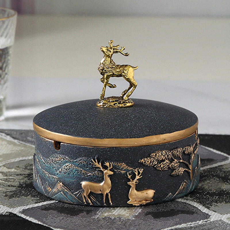 New Chinese light luxury retro living room with lid Home high-grade resin ashtray anti-fly ash creative personality trend