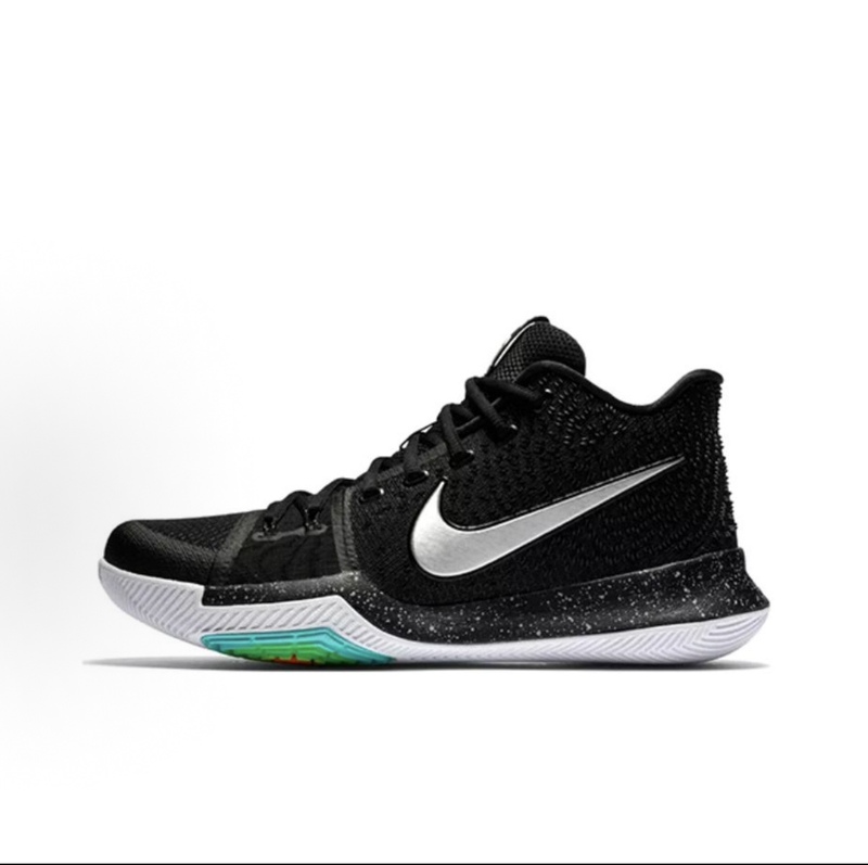Nikekyrie 3 Black Ice Practical Gs Mid-Top Basketball Shoes Black and White for Men and Women 859466-018 Nikekyrie 3 Black Ice Practical Gs Mid-Top Basketball Shoes Black and White for Men and Women 859466-018
