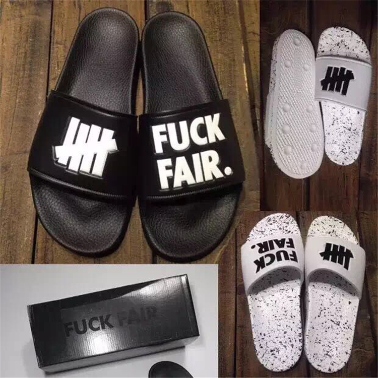 European and American Trendy Brand Five-Stripe Sports Slippers for Men and Women, Fashionable and Unique Couple's Slip-On Sandals with Ink-Splashed Design for the Beach