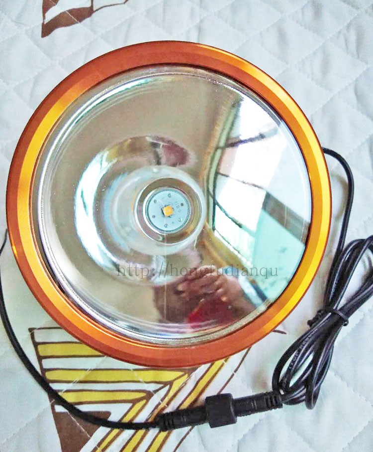 P50P70 mới điểm sáng chói chiếu sáng ngoài trời tầm xa Đèn LED gắn trên đầu 8.4V đêm săn ánh sáng vàng trắng đèn pin comet